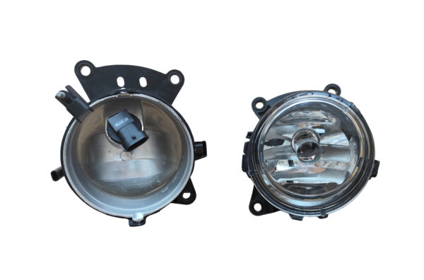 Farol Auxiliar Caminhão Mercedes-Benz Actros Após 2020 Lado Direito -  9608200456